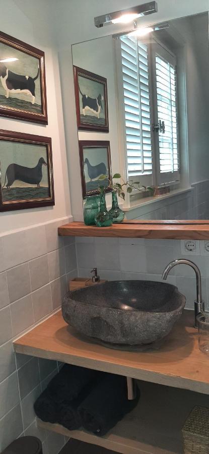 Huize Koempoelan Bed & Breakfast Naarden Dış mekan fotoğraf